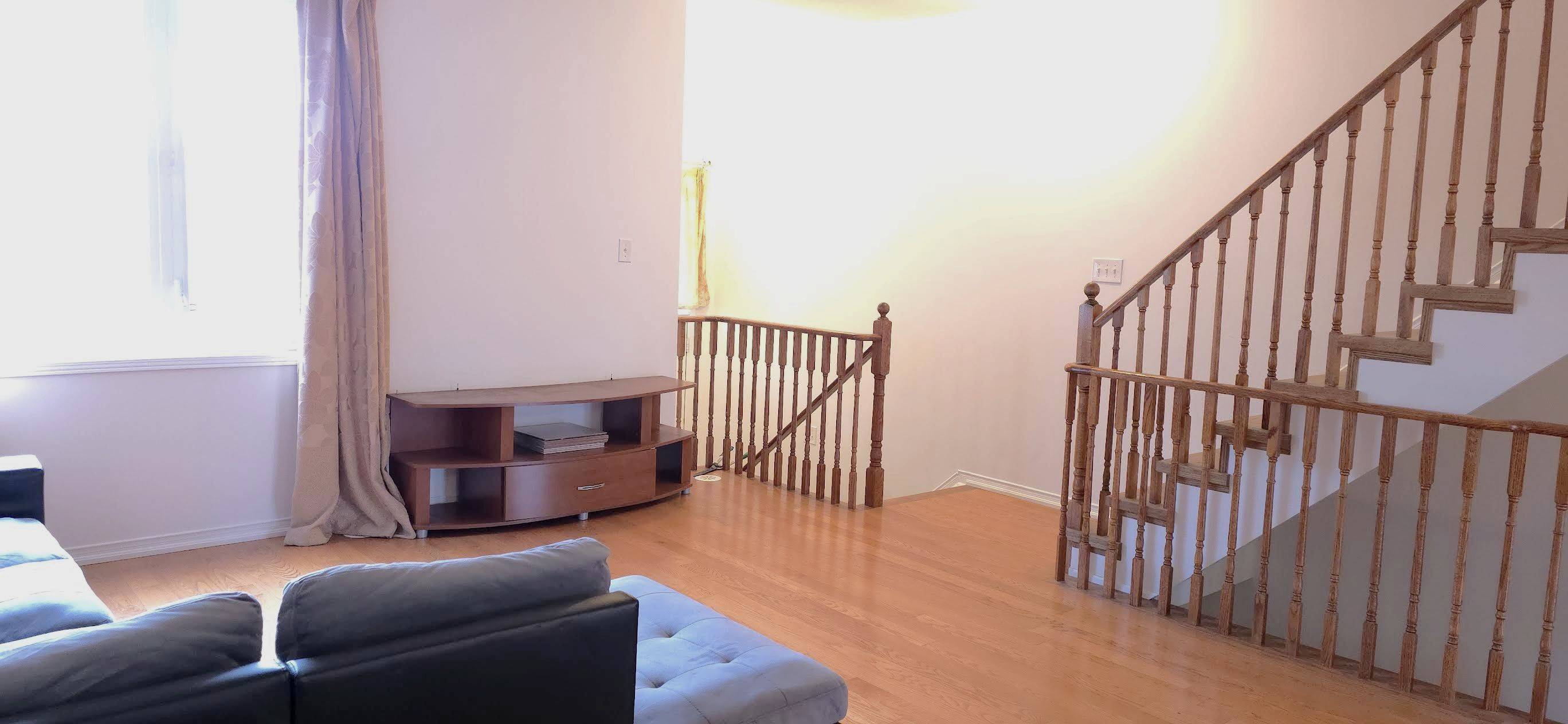 Toronto E04, ON M1L 0G5,103 John Bell CRES