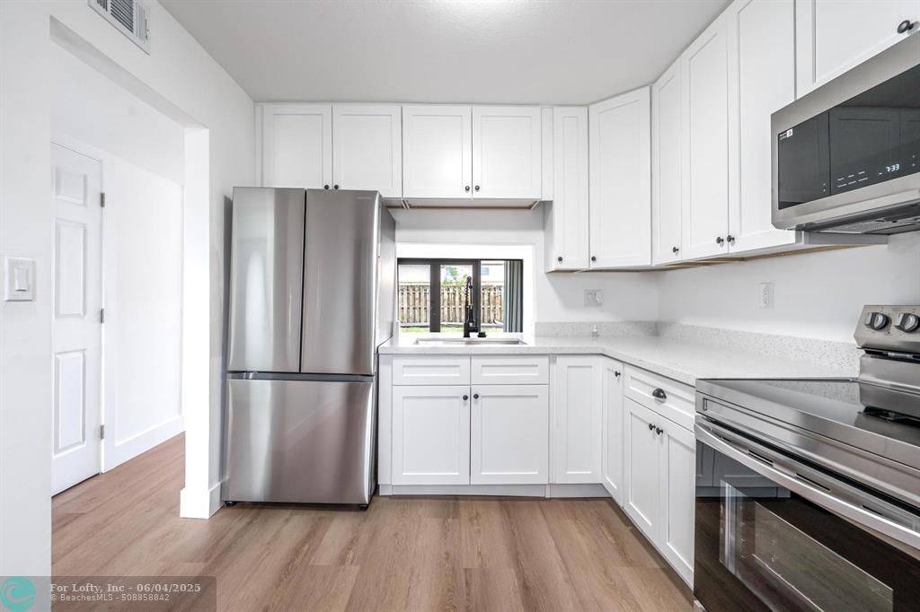 Pompano Beach, FL 33064,3201 NW 4th Ter #48
