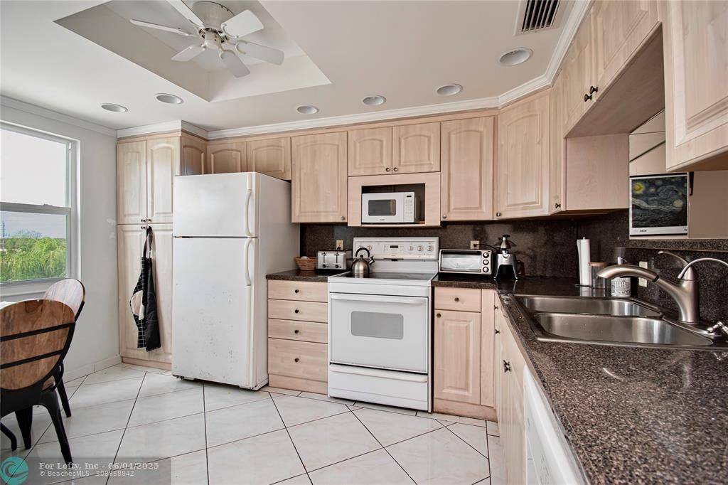Boca Raton, FL 33434,4054 Hythe C  #4054