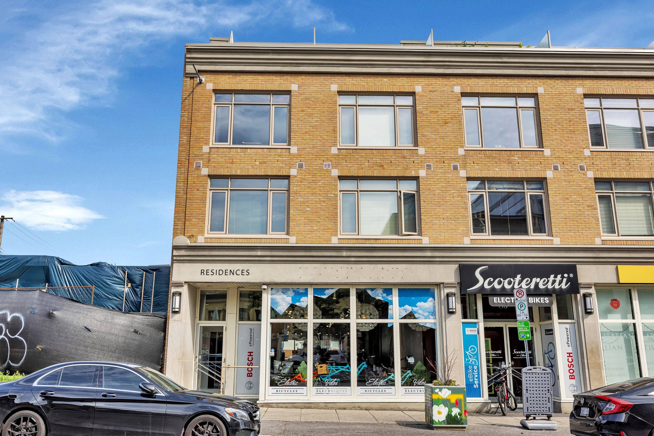 Lower Town - Sandy Hill, ON K1N 5K3,202 St Patrick ST #12