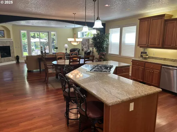Happy Valley, OR 97086,11606 SE AERIE CRESCENT RD