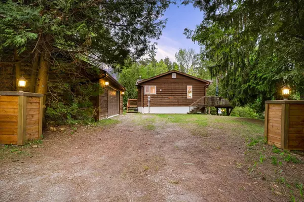 Springwater, ON L0L 1P0,2385 Whetham RD