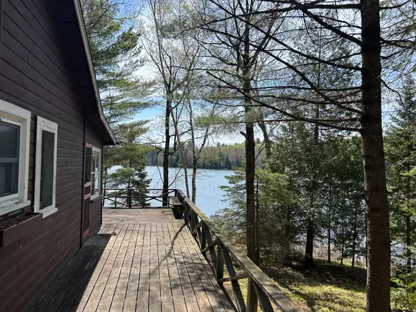 Lake Of Bays, ON P0B 1A0,1091 North Tooke Lake RD