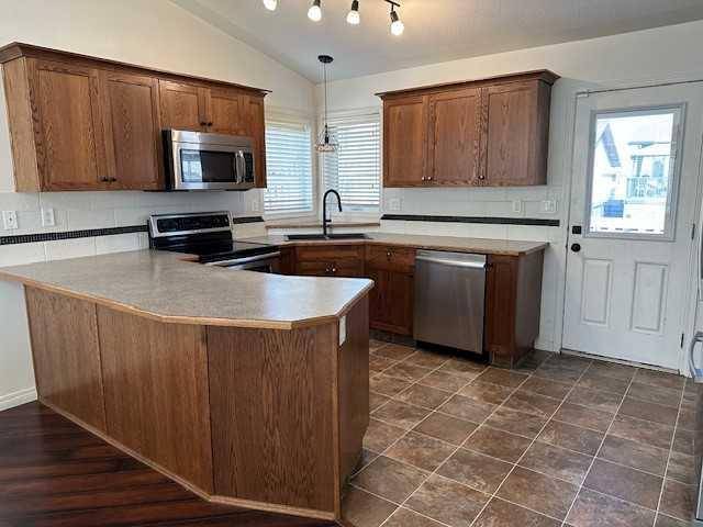 Red Deer, AB T4R 0H7,67 Vincent Close