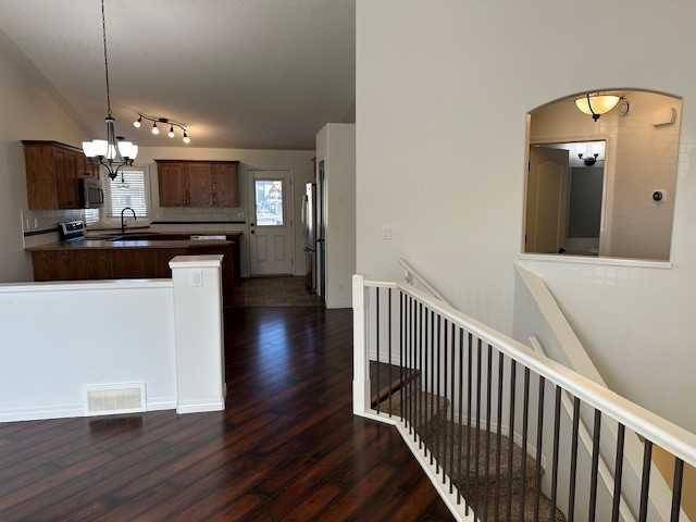 Red Deer, AB T4R 0H7,67 Vincent Close