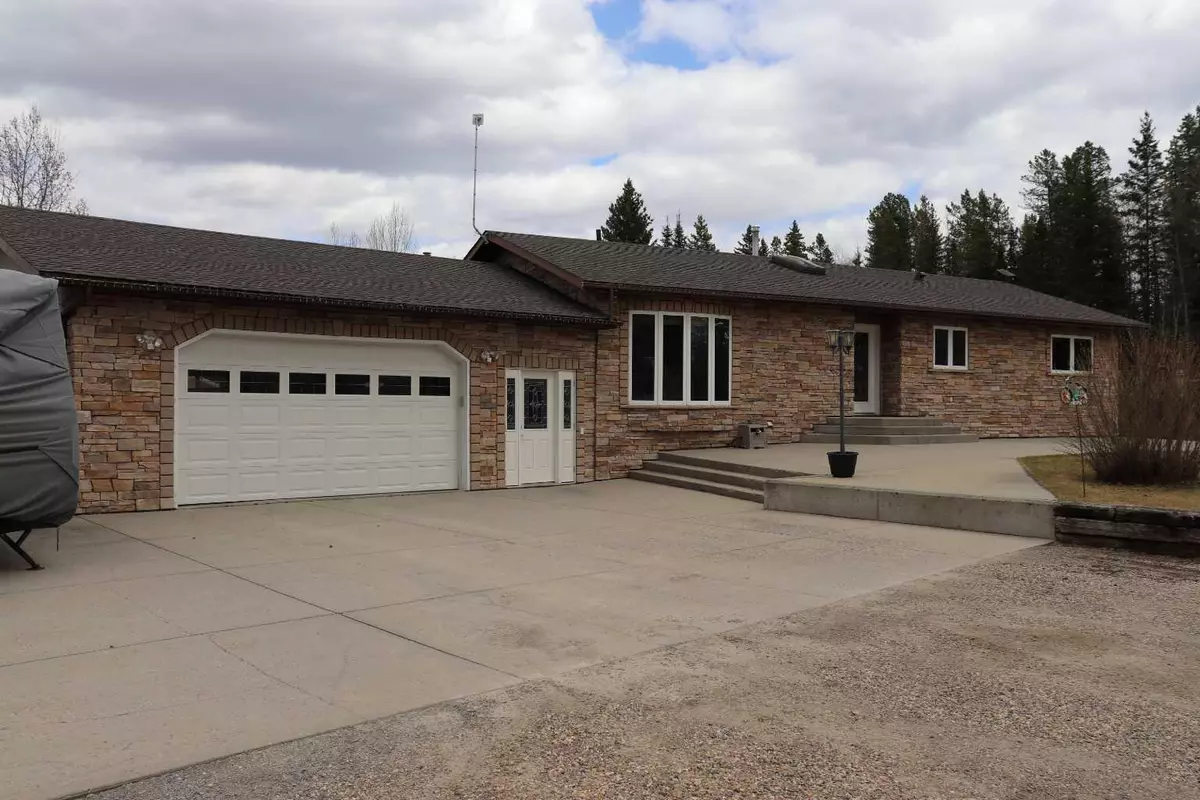 Rural Yellowhead County, AB T7E 3K9,53515 Range Road 165A