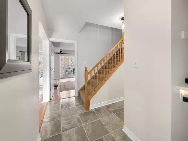 Kingston, ON K7P 2K5,969 Lynwood DR