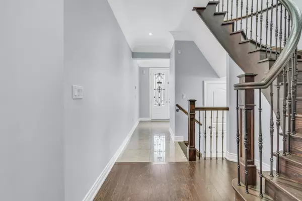 Brampton, ON L6X 5N7,80 Hanbury CRES