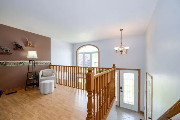 Strathroy-caradoc, ON N7G 1C6,29 Dell DR