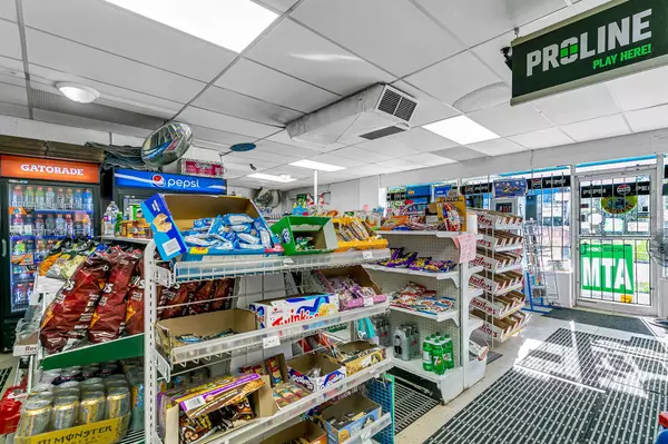 Windsor, ON N8W 4L8,1802-06 George AVE