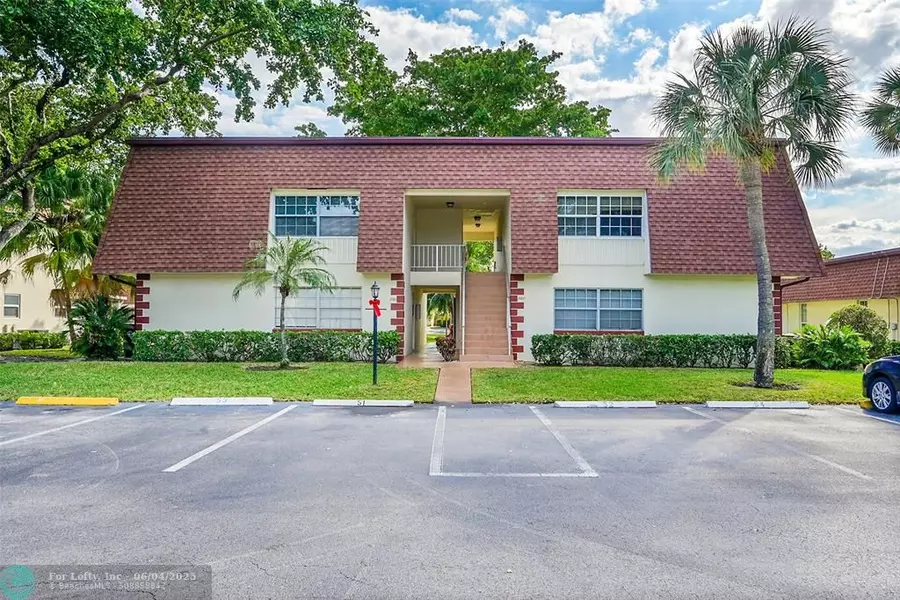 1986 NE 32nd Ct #53, Lighthouse Point, FL 33064