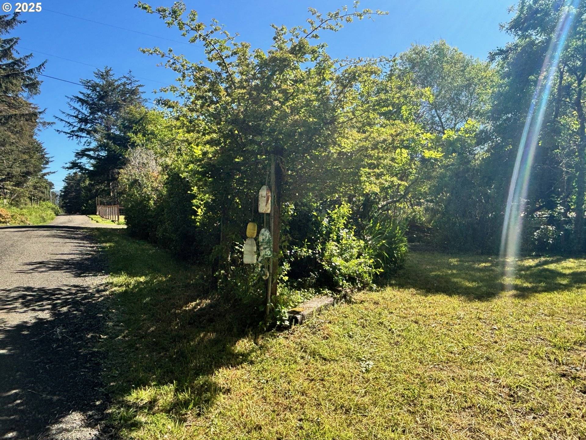 Yachats, OR 97498,6543 NE MASON AVE