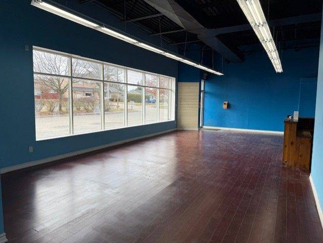 Caledon, ON L7E 4T7,256 Queen ST S #2