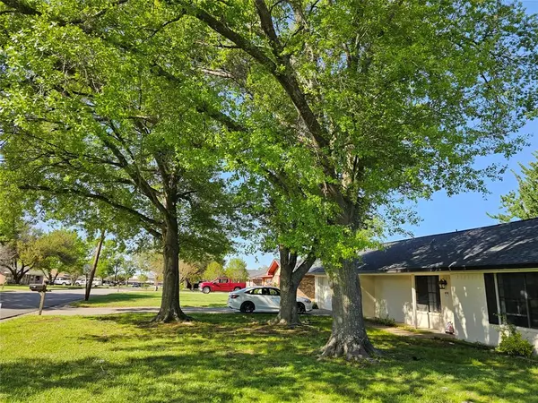 Sulphur Springs, TX 75482,221 Azalea Drive