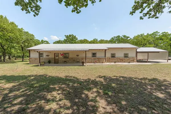 1152 County Road 474,  Stephenville,  TX 76401