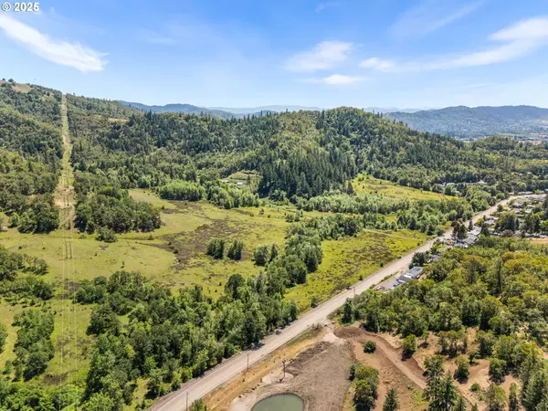 Roseburg, OR 97470,NE NEWTON CREEK DR