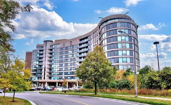 Toronto C13, ON M3A 0A1,18 Valley Woods RD #Gph 06