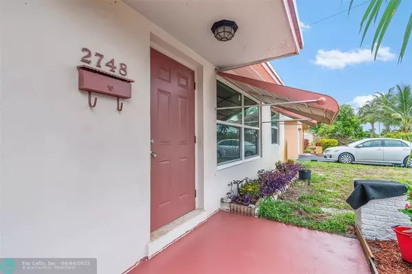 Lauderdale Lakes, FL 33311,2748 NW 35th Ter