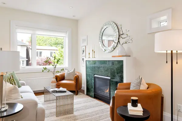 Toronto W01, ON M6S 1K2,25 Mayfield AVE