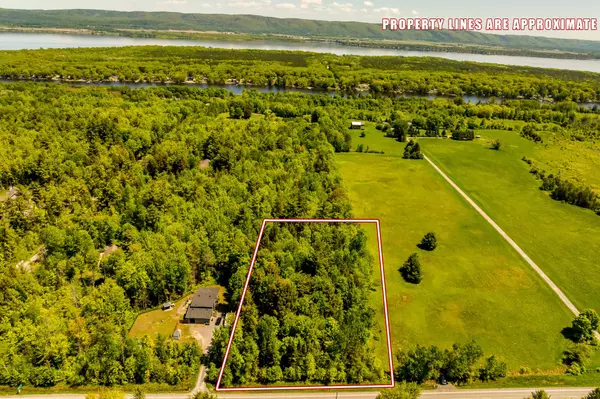 Constance Bay - Dunrobin - Kilmaurs - Woodlawn, ON K0A 3M0,4475 DUNROBIN RD