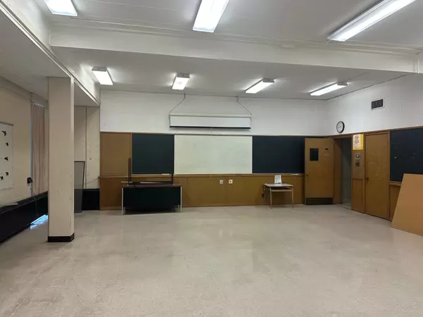 Meaford, ON N4L 1B4,279 St Vincent ST S