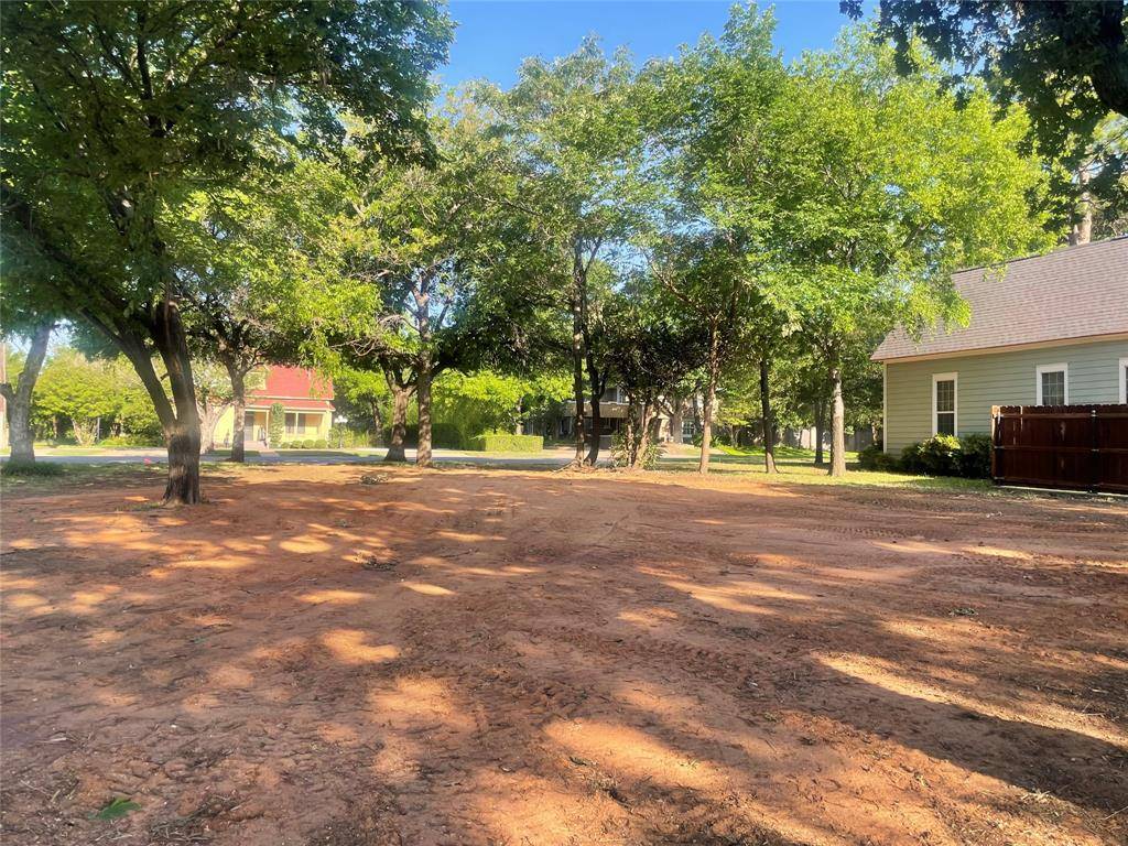 Graham, TX 76450,831 Elm Street
