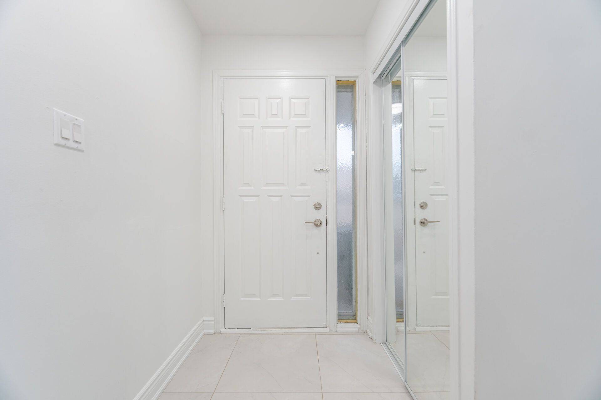 Mississauga, ON L4T 1X2,3068 Morning Star DR