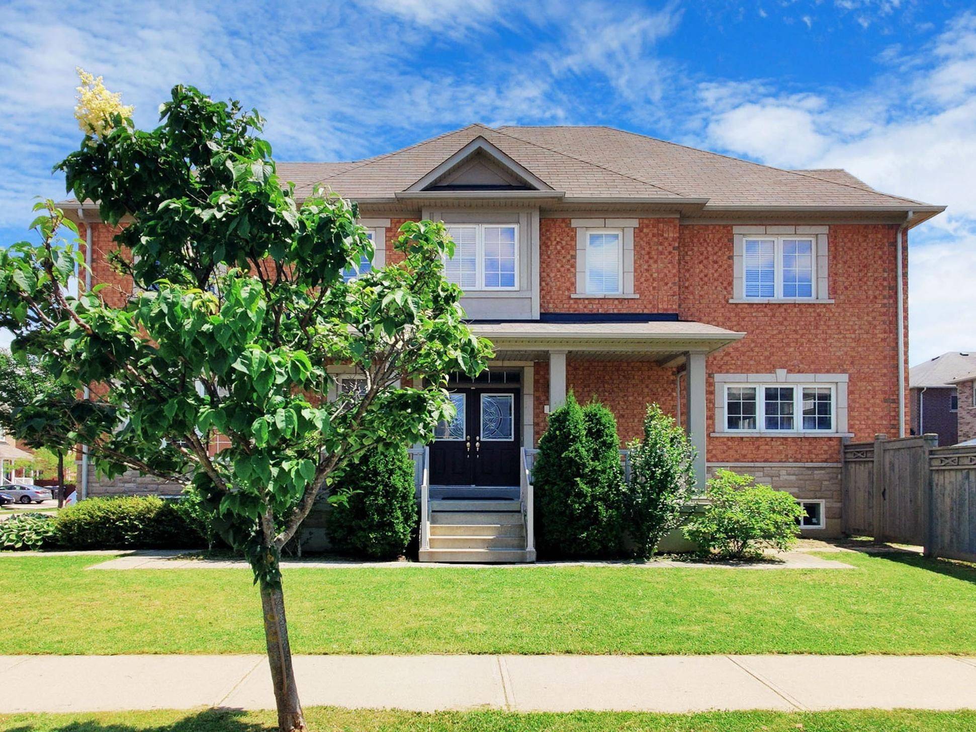 Brampton, ON L6P 3E7,63 Sleightholme CRES