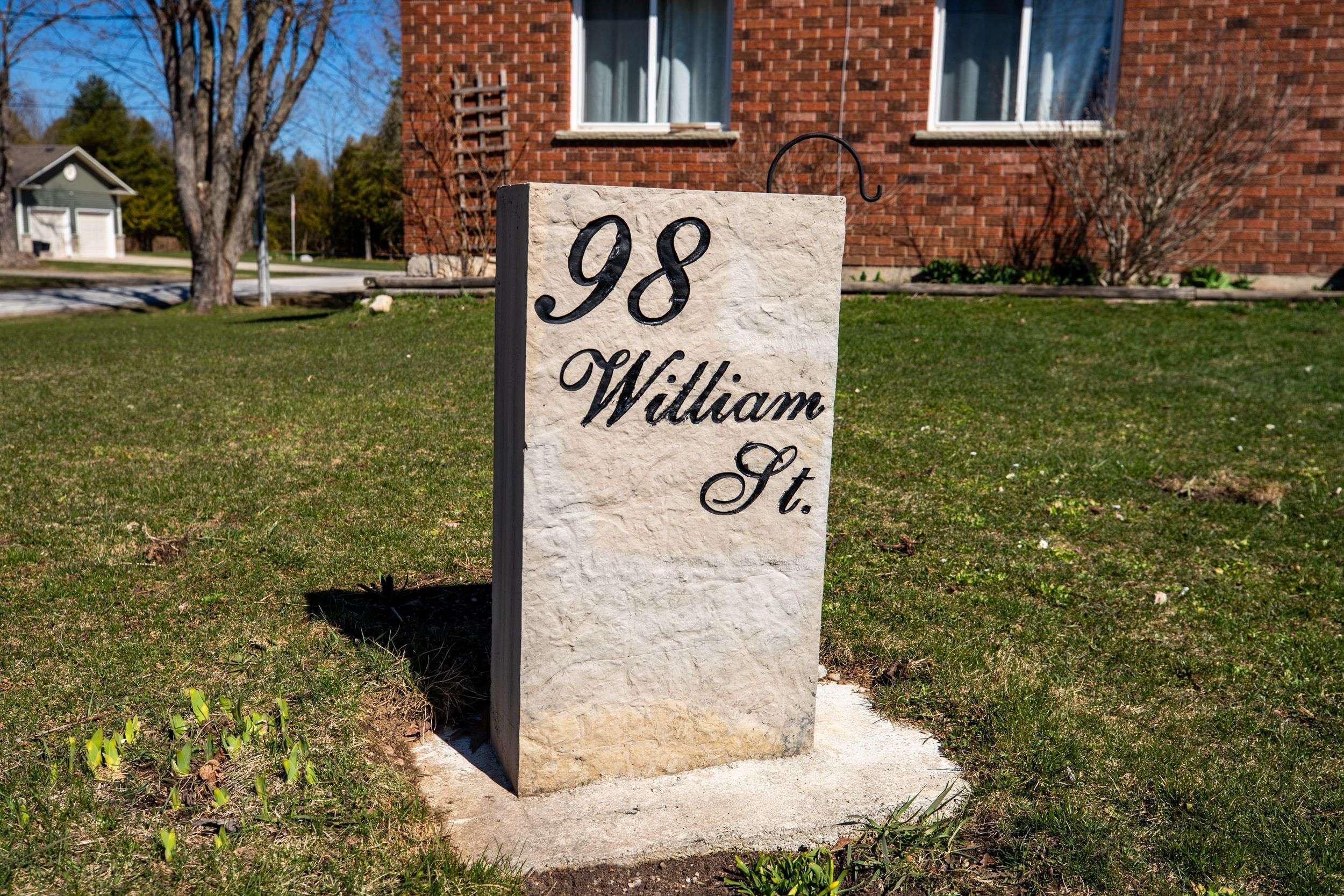 South Bruce Peninsula, ON N0H 2T0,98 William ST