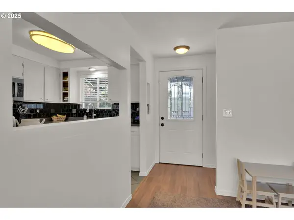 Eugene, OR 97402,921 WILLIAMS ST