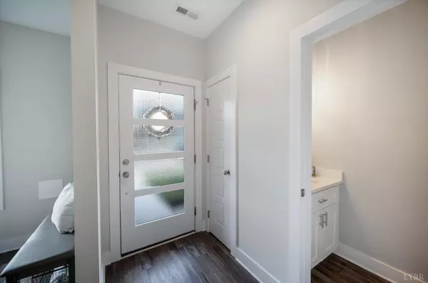 Lynchburg, VA 24502,78 Zentry PL