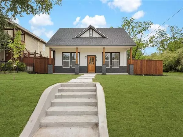 Dallas, TX 75215,3716 Colonial Avenue