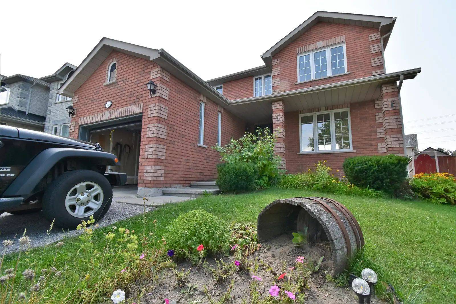 46 Birchwood DR #Lower, Barrie, ON L4M 6X8