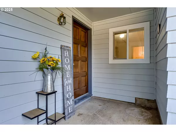 Veneta, OR 97487,24814 PARKSIDE DR