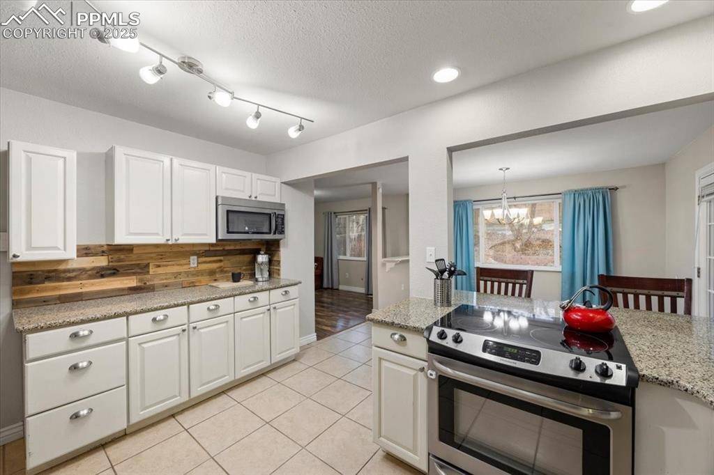 Colorado Springs, CO 80910,2121 Carmel DR