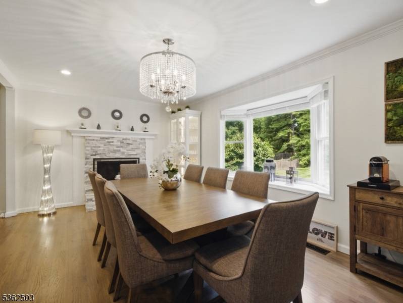 Bernards Twp., NJ 07920,32 Launcelot Ln