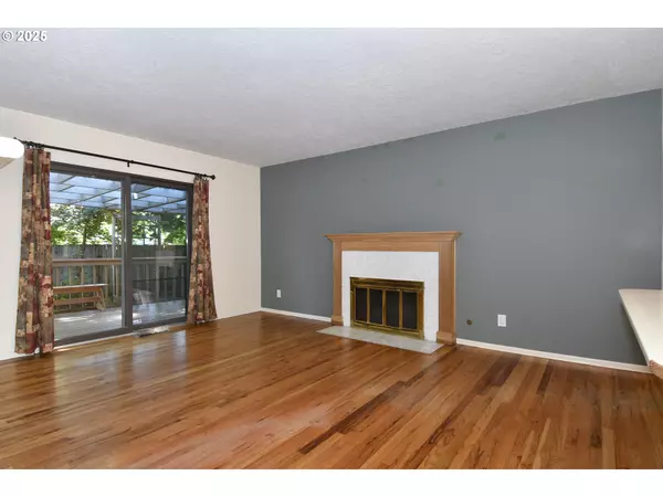 Milwaukie, OR 97222,4296 SE FIELDCREST ST