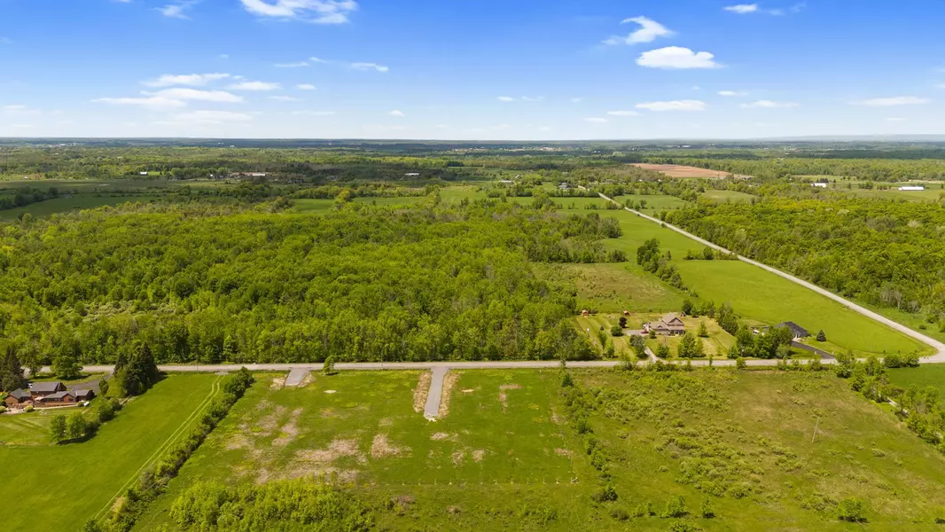 7370 Jock Trail RD, Stittsville - Munster - Richmond, ON K0A 2Z0