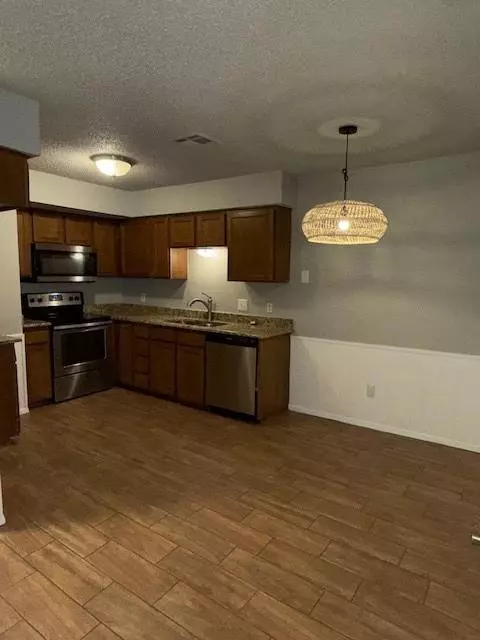 Grapevine, TX 76051,912 Meadowbrook Drive #A