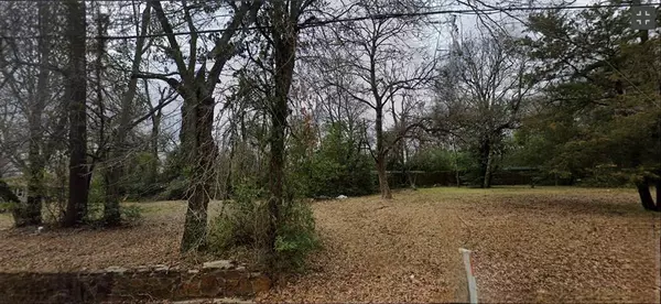 Tyler, TX 75702,426 N Confederate Avenue