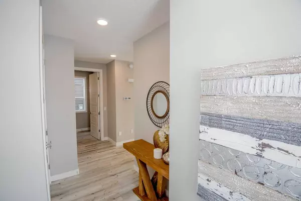 Calgary, AB T2A 7M5,143 Belvedere CRES Southeast
