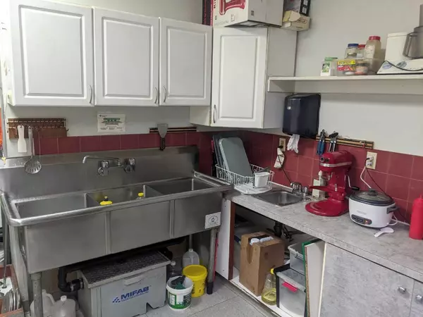 Calgary, AB t3j3j8,55 castleridge BLVD NE #132