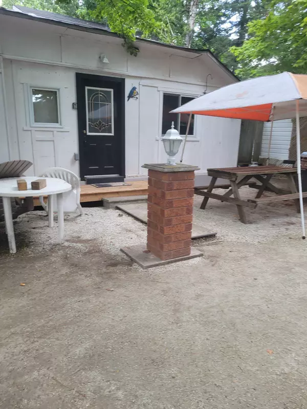 Wasaga Beach, ON L9Z 2K9,63 Beck ST