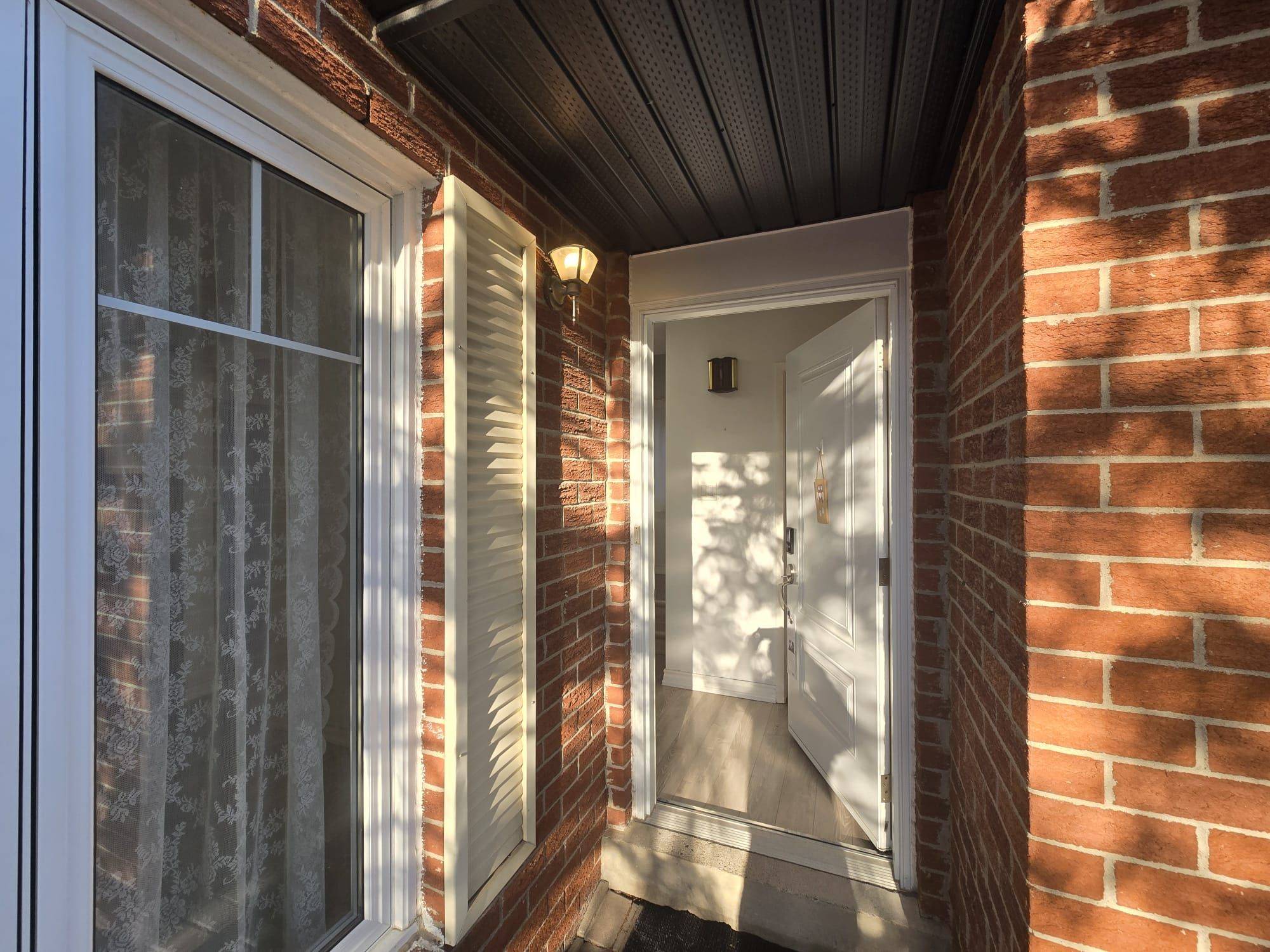 88 Don Head Village BLVD, Richmond Hill, ON L4C 7M8