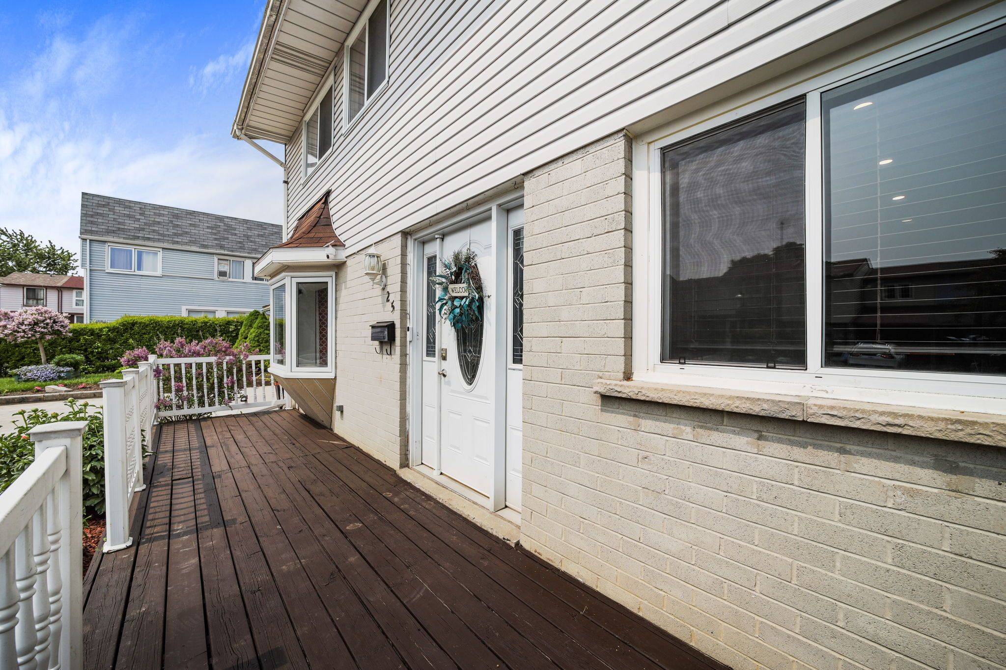 Brampton, ON L7S 2L6,25 Jason SQ
