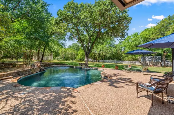 Double Oak, TX 75077,150 Creekside Drive