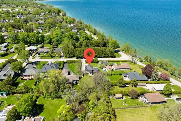 853 Fairbank AVE, Georgina, ON L0E 1S0