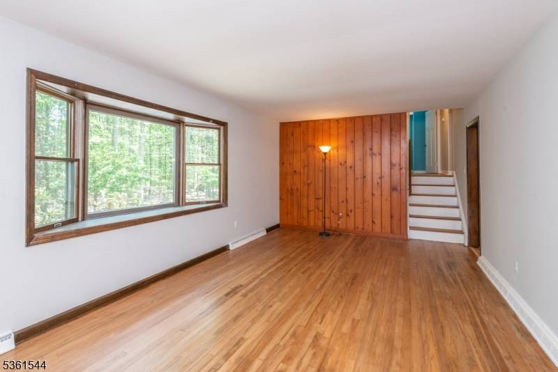 Ramsey Boro, NJ 07446,192 Woodland Ave