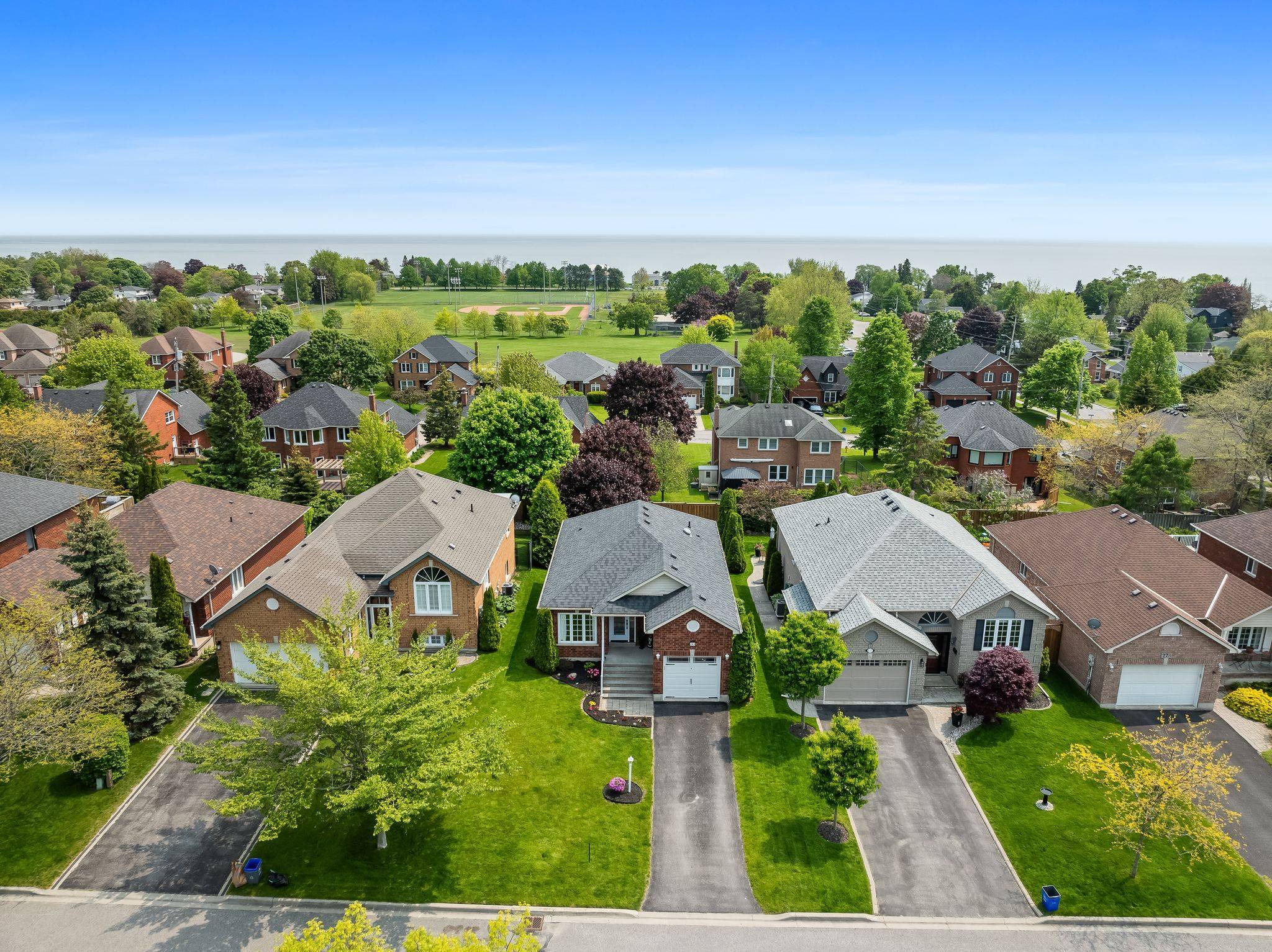Cobourg, ON K9A 5W3,281 Rockingham CT