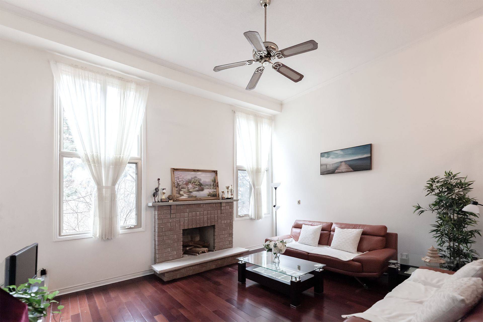 Toronto E07, ON M1S 4Y6,25 Cardwell AVE #30